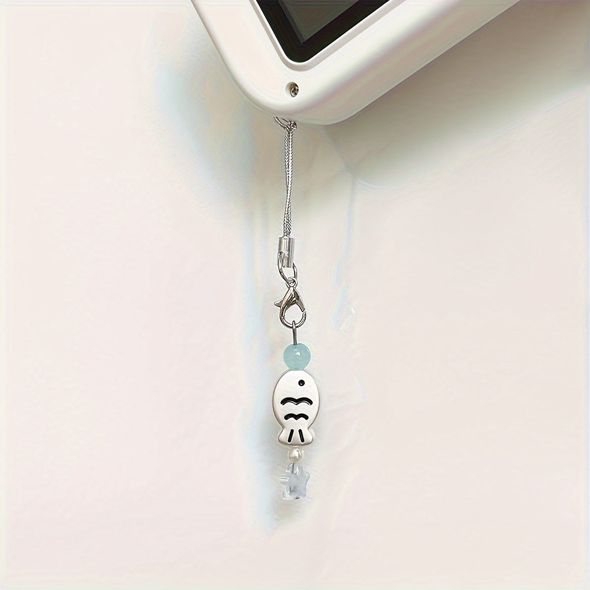 1pc Cute Cartoon Fish Charm, Silver Keychain with Bead Accents, Phone Lanyard, Adorable Bag & Earphone Accessory, Resin Material, Mobile Phone Decor